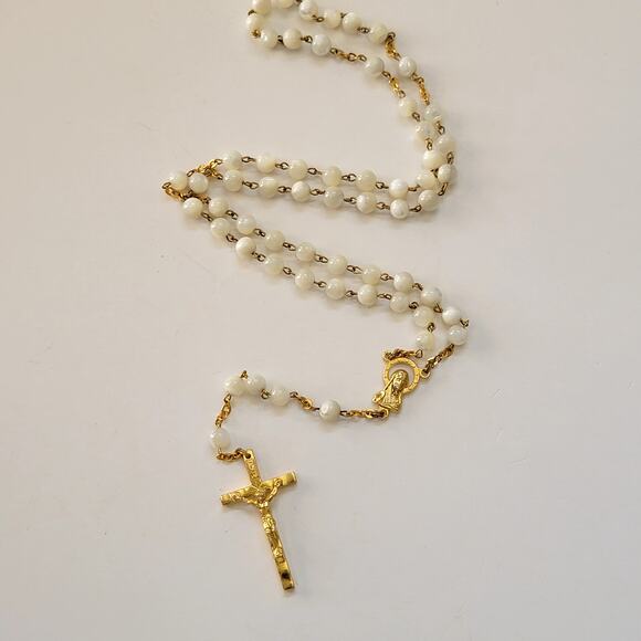 Vintage Rosary White Beads Gold Tone Crucifix Catholic Prayer Religious Jewelry - Picture 7 of 10